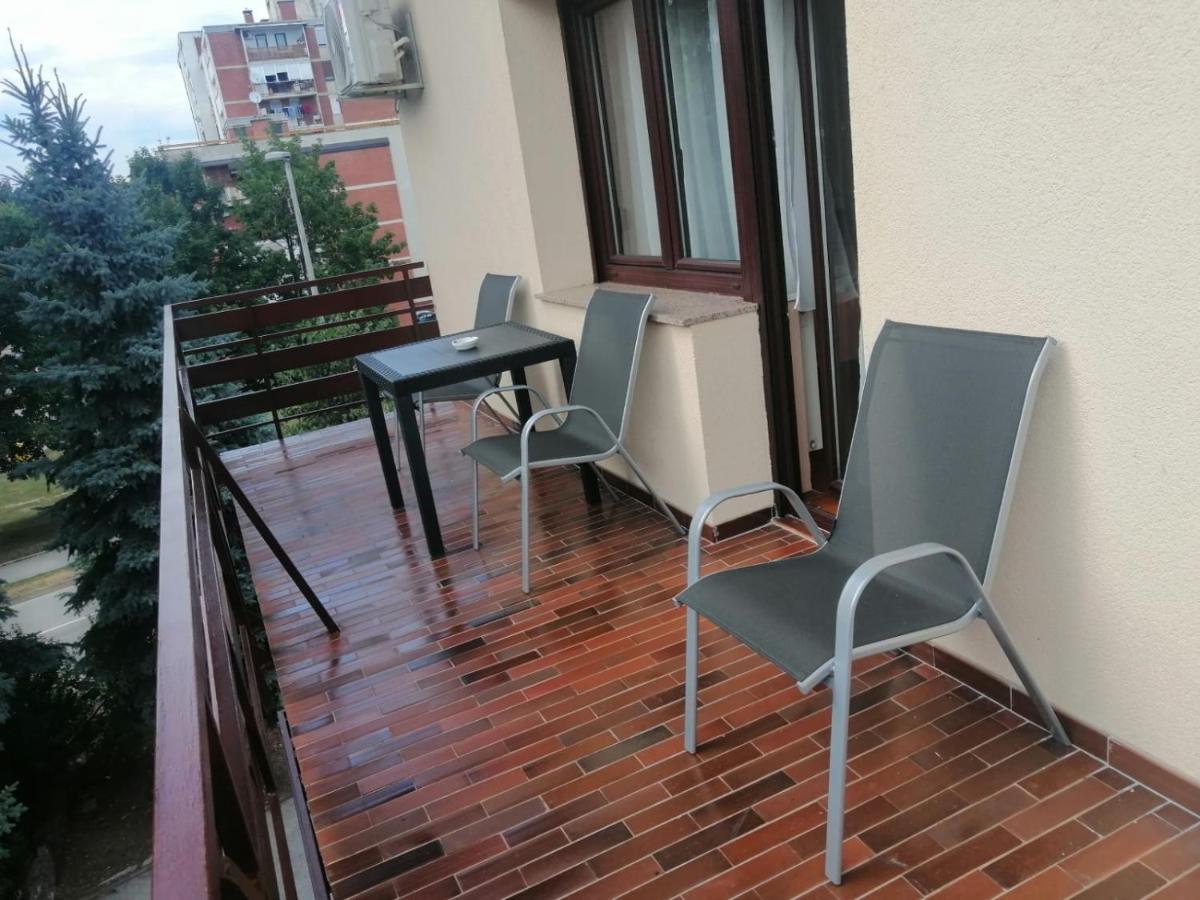 Apartments & Rooms 4 Rijeke Karlovac Ngoại thất bức ảnh