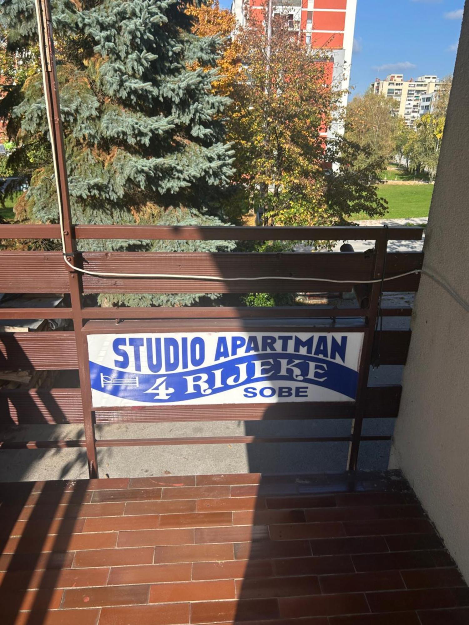 Apartments & Rooms 4 Rijeke Karlovac Ngoại thất bức ảnh