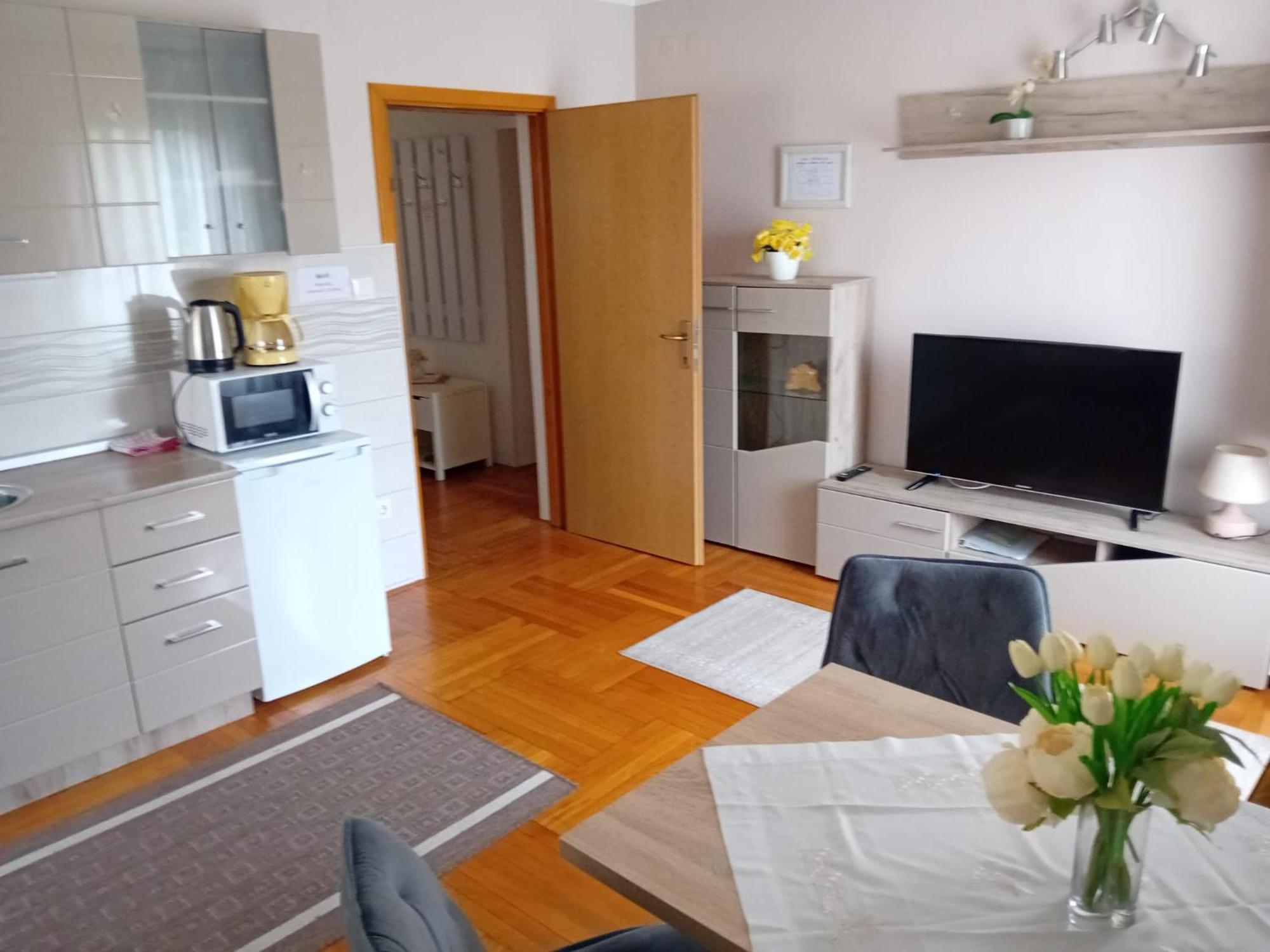 Apartments & Rooms 4 Rijeke Karlovac Ngoại thất bức ảnh